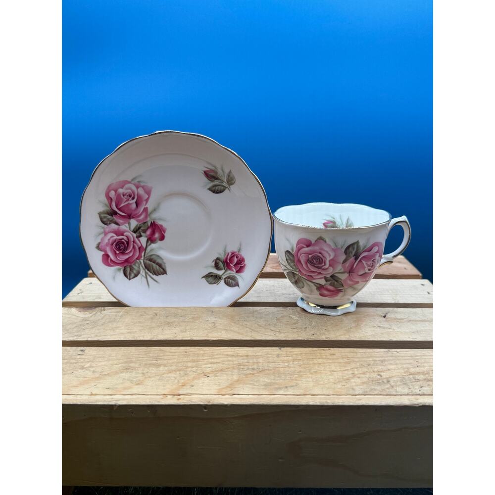 Vintage Colclough Bone China Teacup and Saucer Set-Pink Cabbage Rose Pattern8178